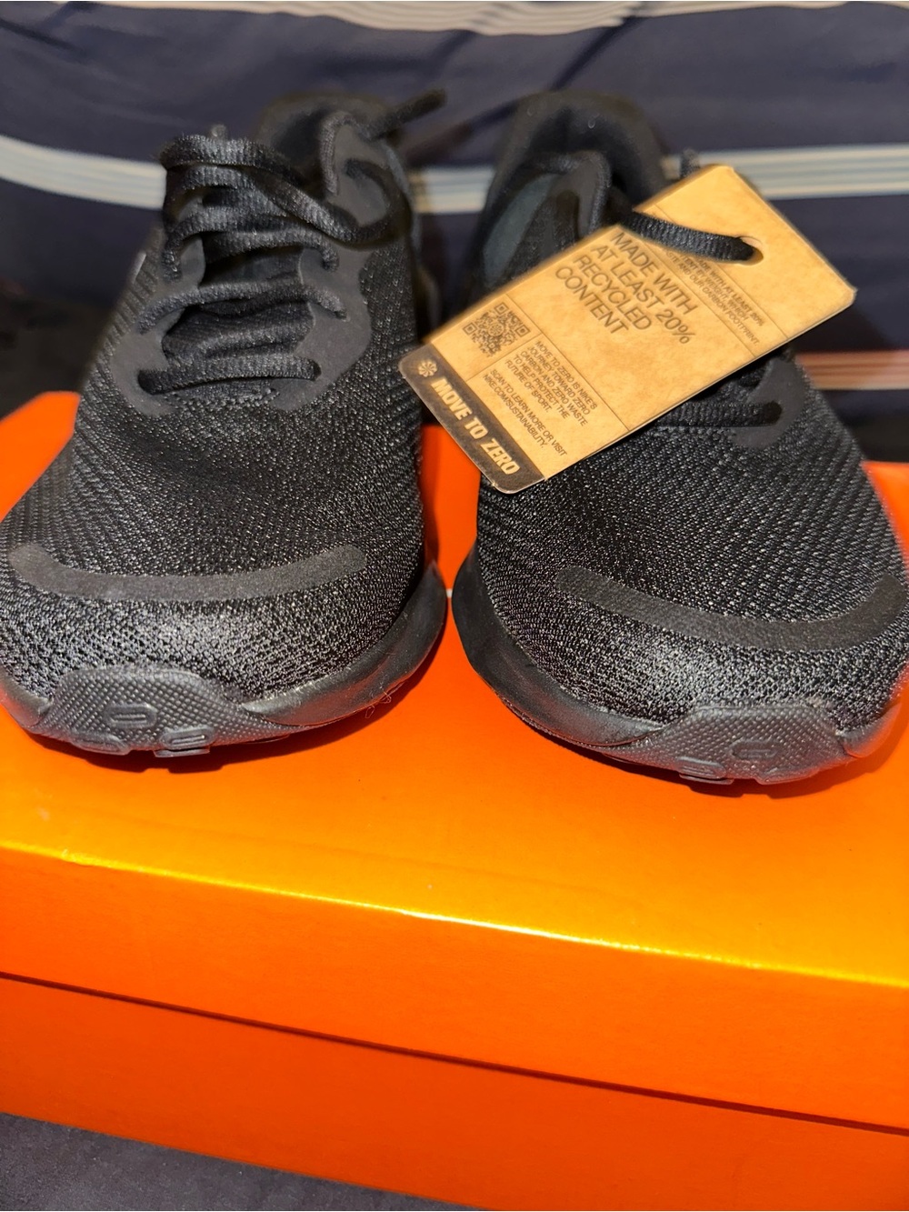 Men’s Nike Revolution 7 - Picture 4 of 9